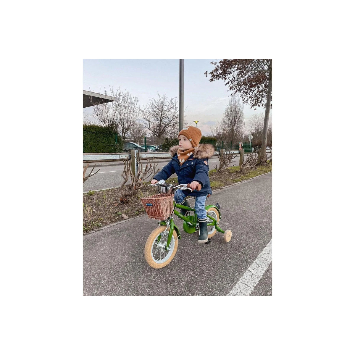 Moonbug 12" Bike - Green - Bobbin - Bikes