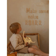 Targa da parete in legno: "Fai un po' di rumore" - 140 cm x 15 cm - Decorazione da parete - Tagliala subito