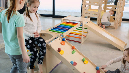 Blog - Montessori Hračky KateHaa - Zábava a Učenie pre Rôzne Vekové Skupiny - KiiDS.SHOP