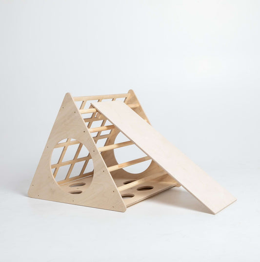 Lezecký trojuholník so senzorickými panelmi - Piklerovej trojuholník - Sweet Home From Wood - KiiDS.SHOP