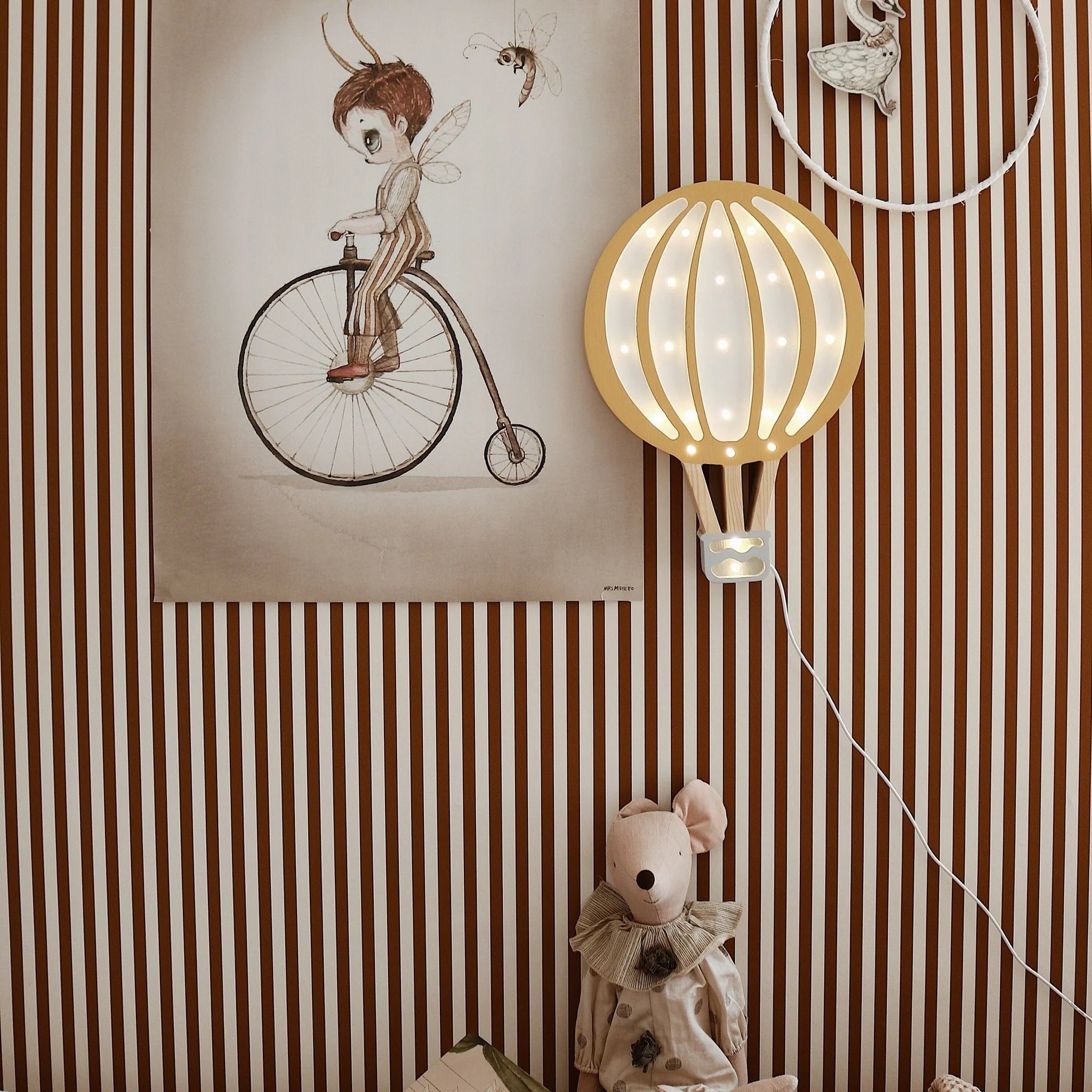 Balloon Lamp - Wooden Lamps - Little Lights