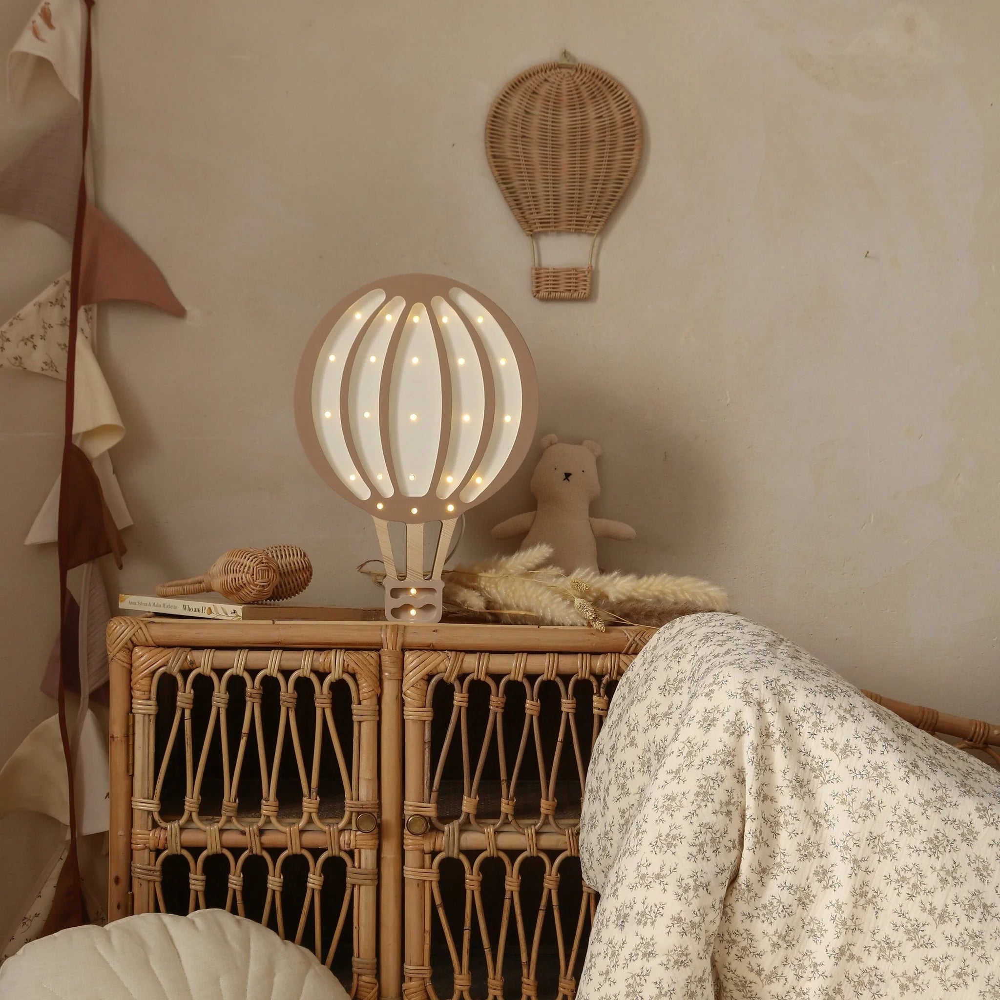 Balloon Lamp - Wooden Lamps - Little Lights