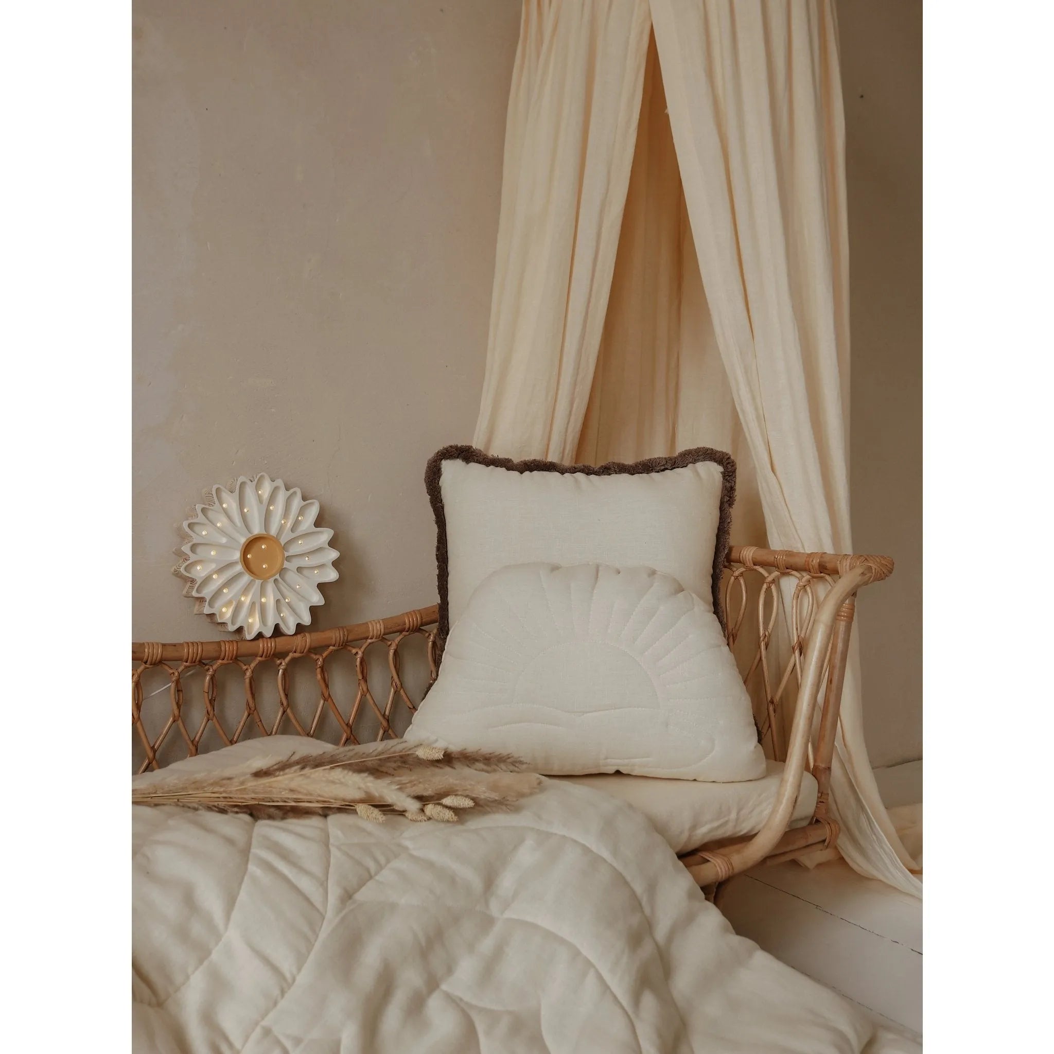 Daisy Lamp - Little Lights - Wooden Lamps