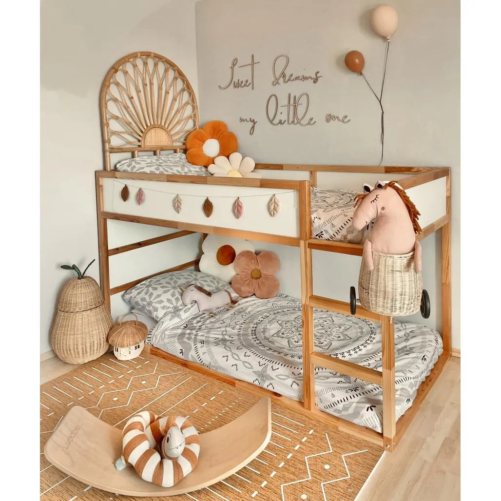 Tablero de madera para pared: Dulces sueños en miniatura - 150 cm x 30 cm - Decoración de pared - Recortar ahora
