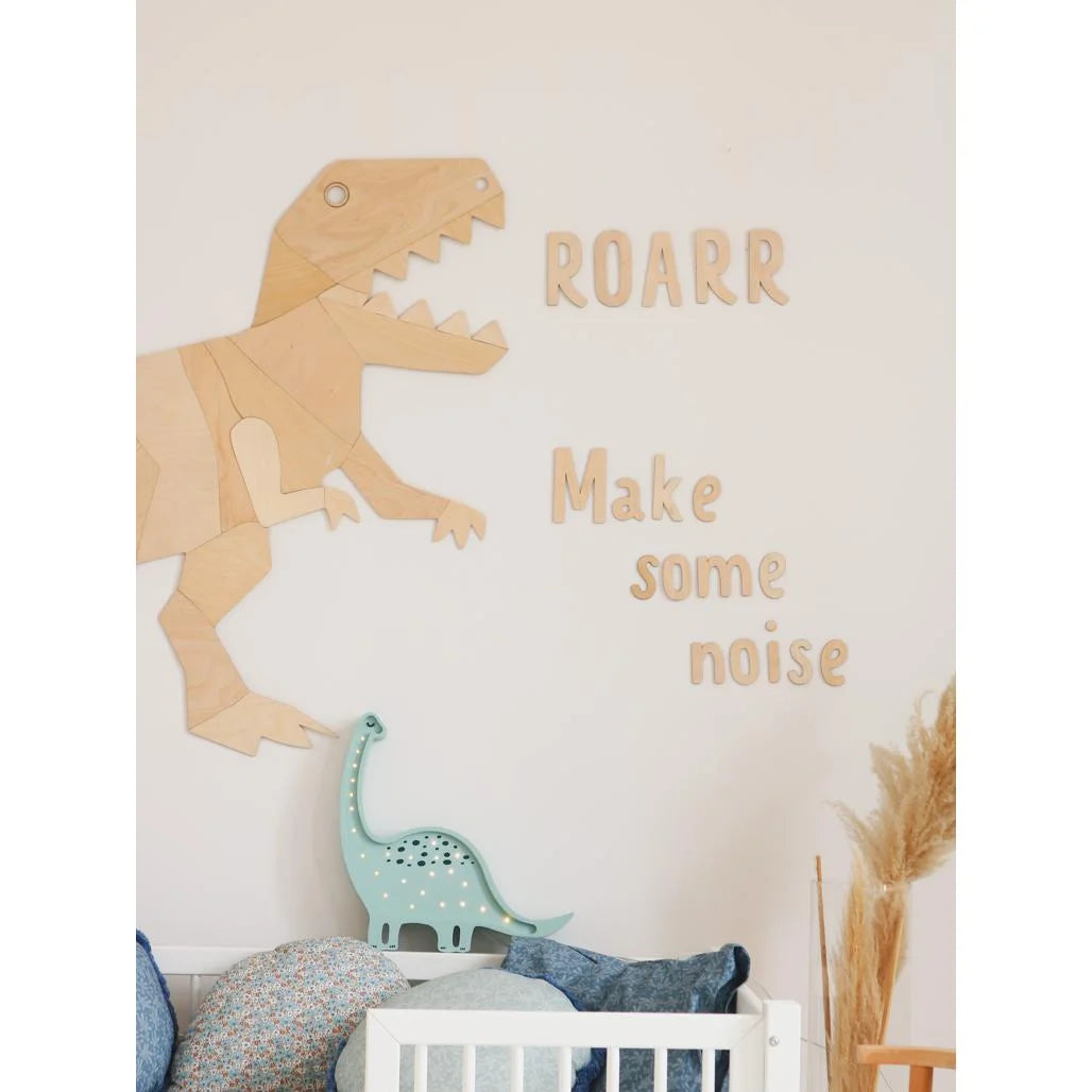 Puinen Seinätaulu: Pidä Meteliä Roarr - 140cmx15cm - Seinäkoriste - Cut It Now