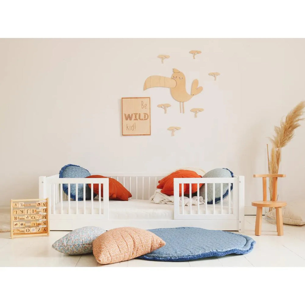 Wooden Poster 'Be a Wild Child' - 30cmx39cm - Wall Decoration - Cut It Now