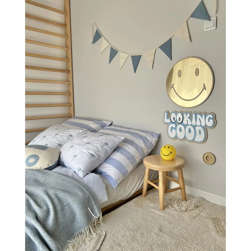 Emoji Zrkadlo - Detské Bezpečnostné Akrylové a Drevené - 40cmx40cm - Nástenná Dekorácia - Cut It Now