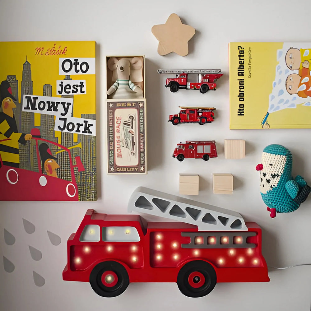 Lámpara de camión de bomberos - Little Lights - Lámparas de madera