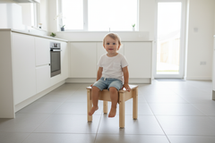 Storage Chair – image 2