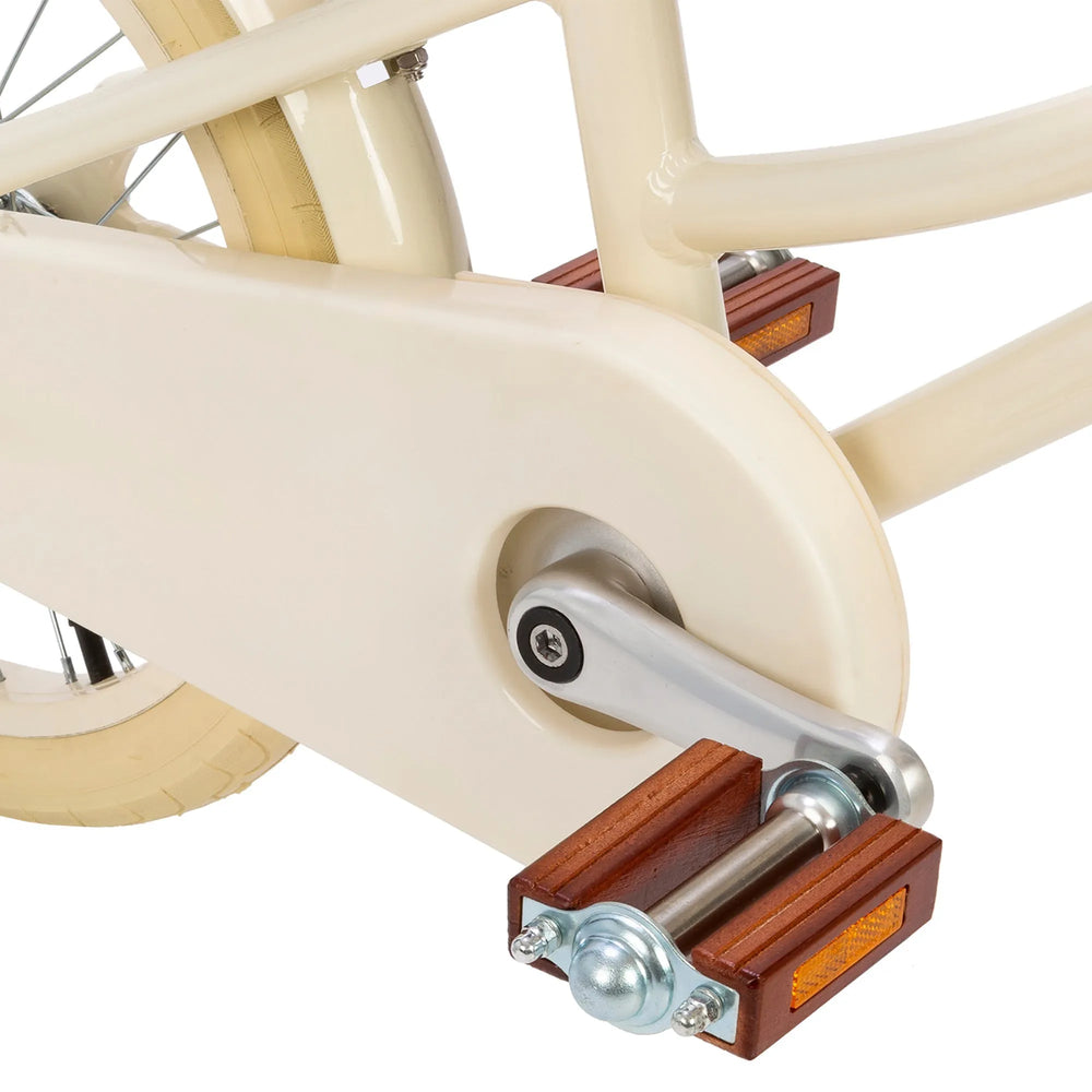 Classic Bicycle - Cream - Banwood - Bicycles