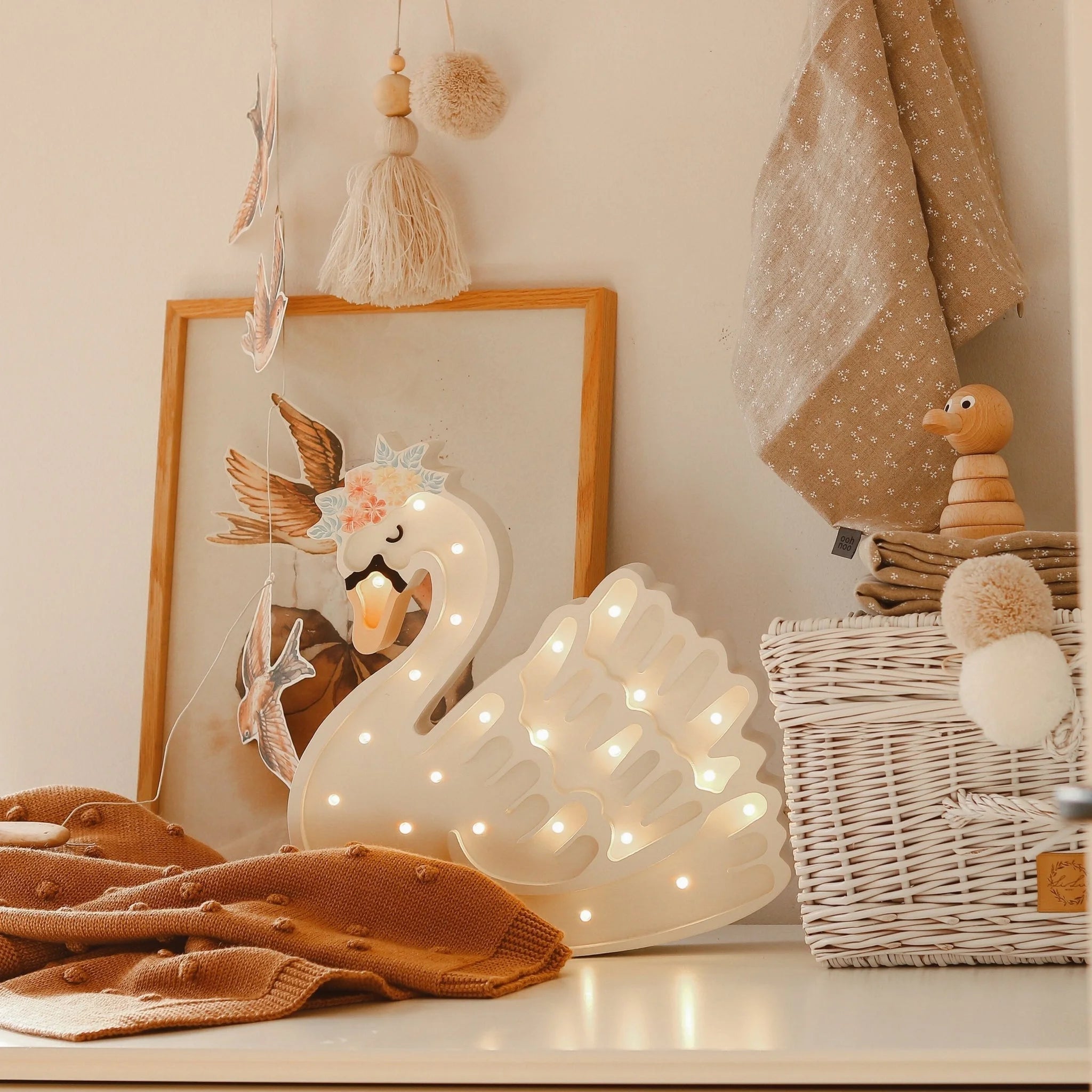 Labuť Lampa - Night Lights & Ambient Lighting - Little