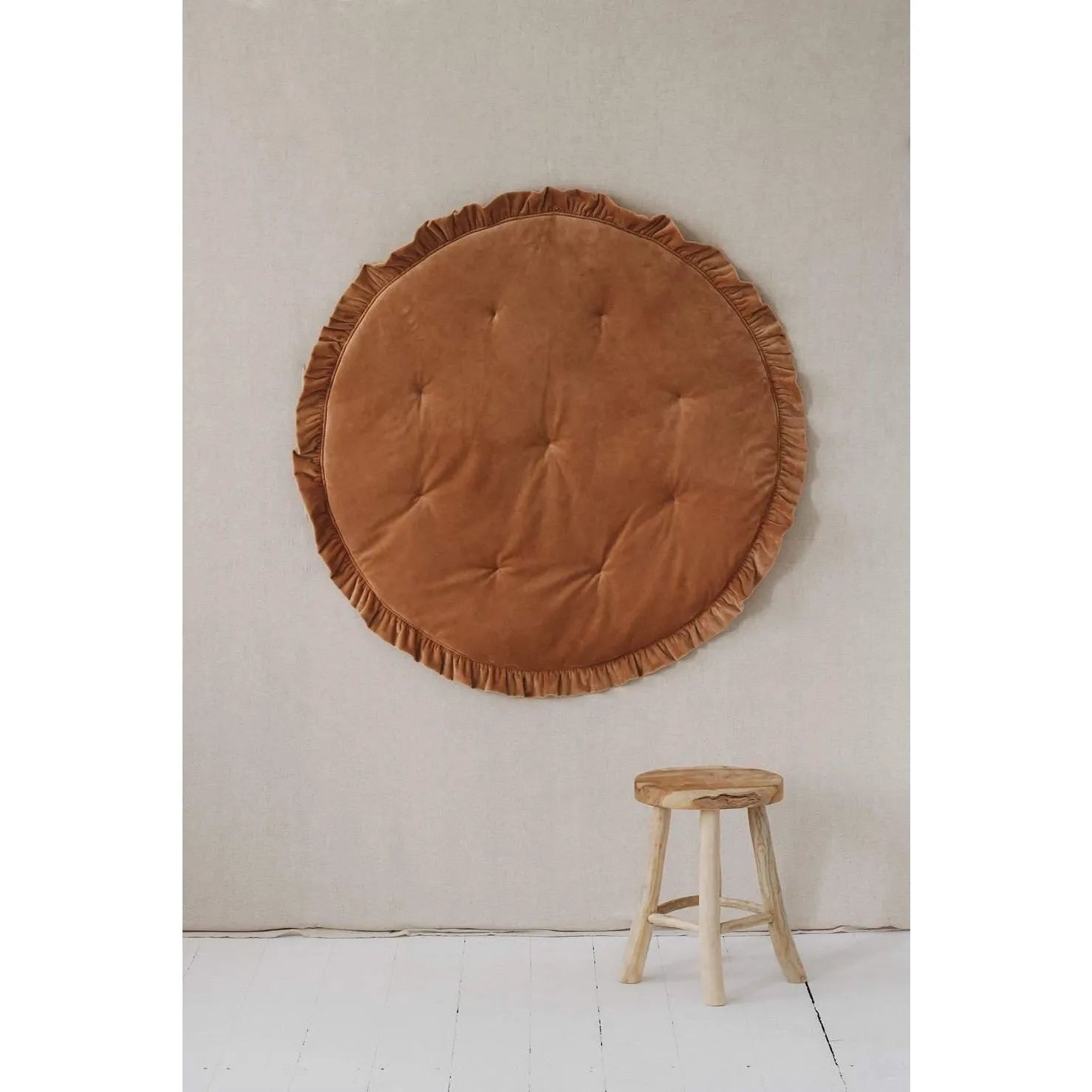 Velvet Pad with Ruffle Caramel - Moi Mili - Pads