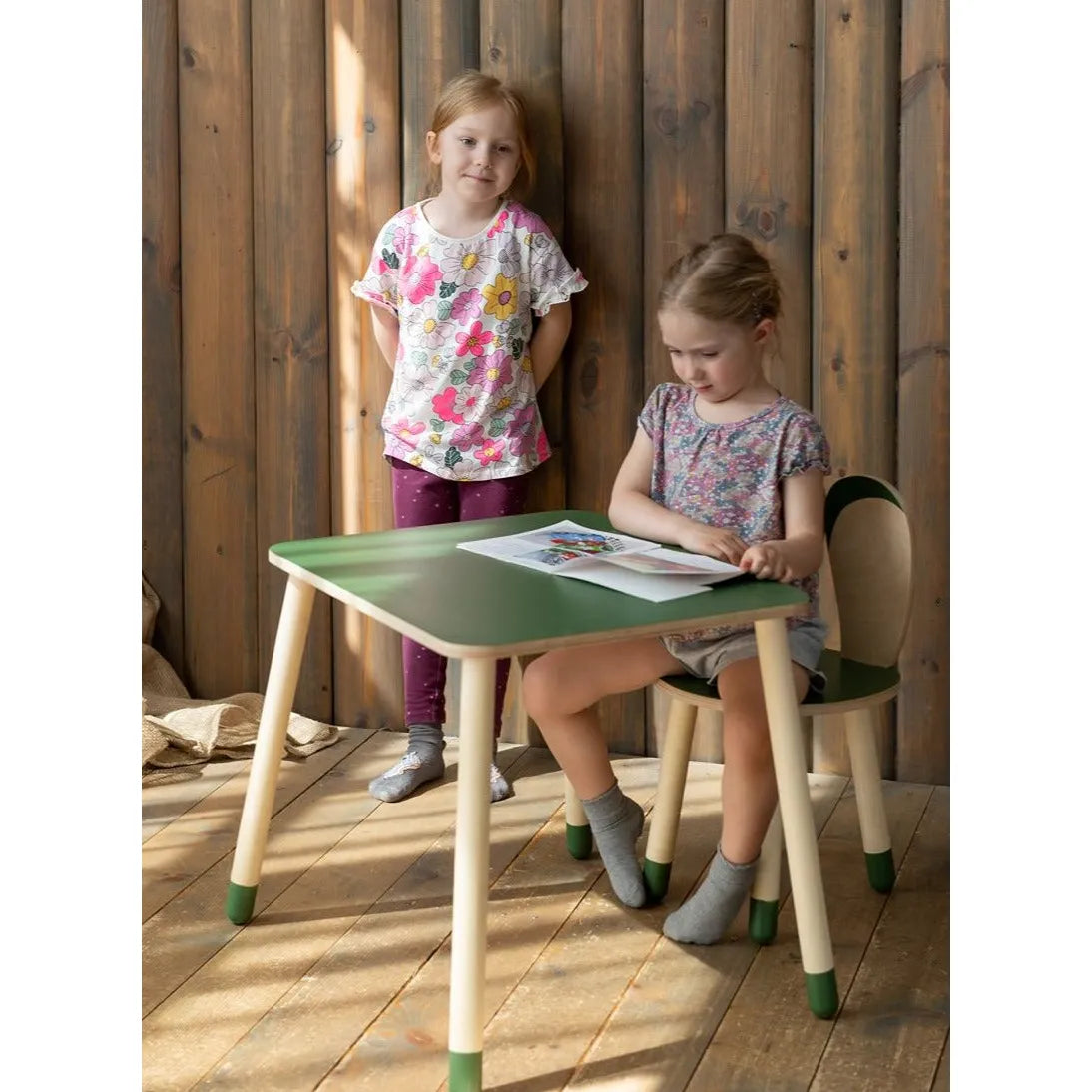 Little Rabbit - Table and Chair Set - Family