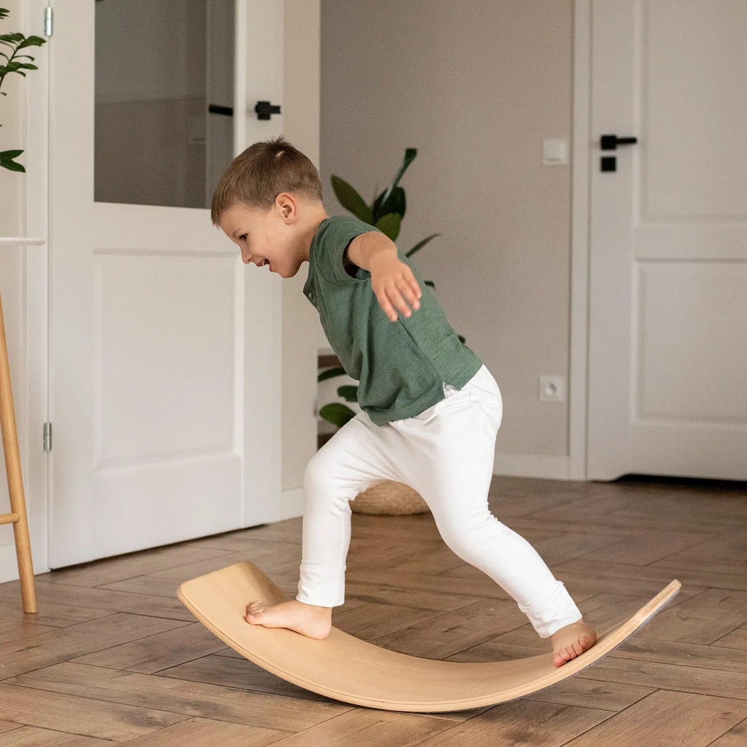 Meowbaby Balance Board für Kinder 80x30cm Kleinkindschaukel aus Holz mit Filz Beige - Balance Boards