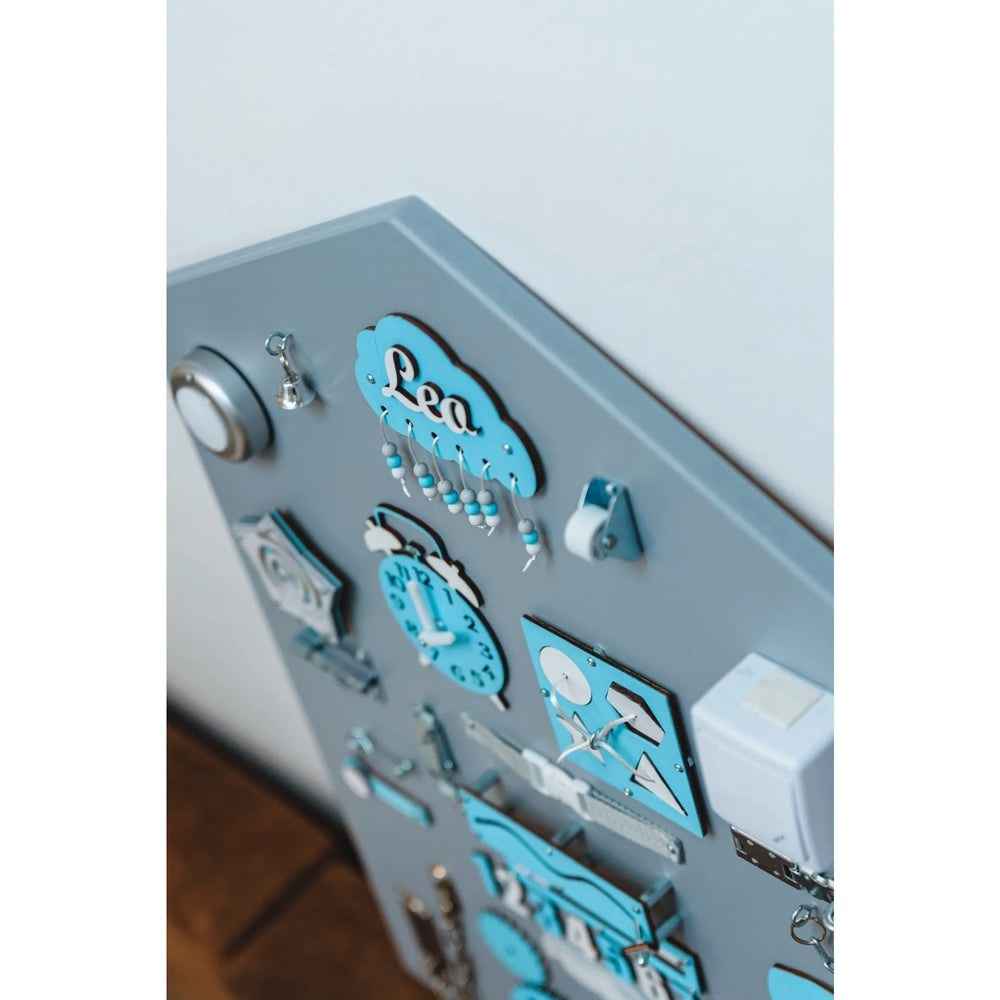 Montessori Holzbretthaus - Blau - Unlimitedkids