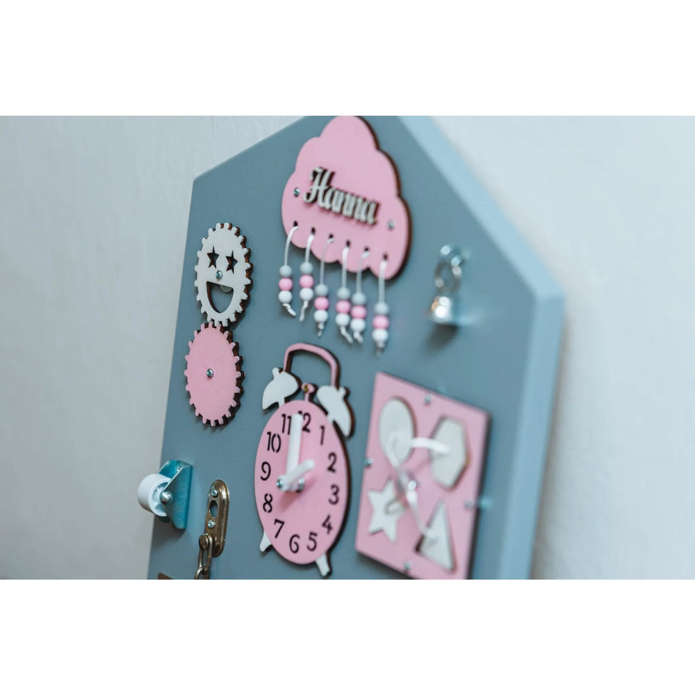 Montessori-Holzbretthaus - Rosa - Unlimitedkids