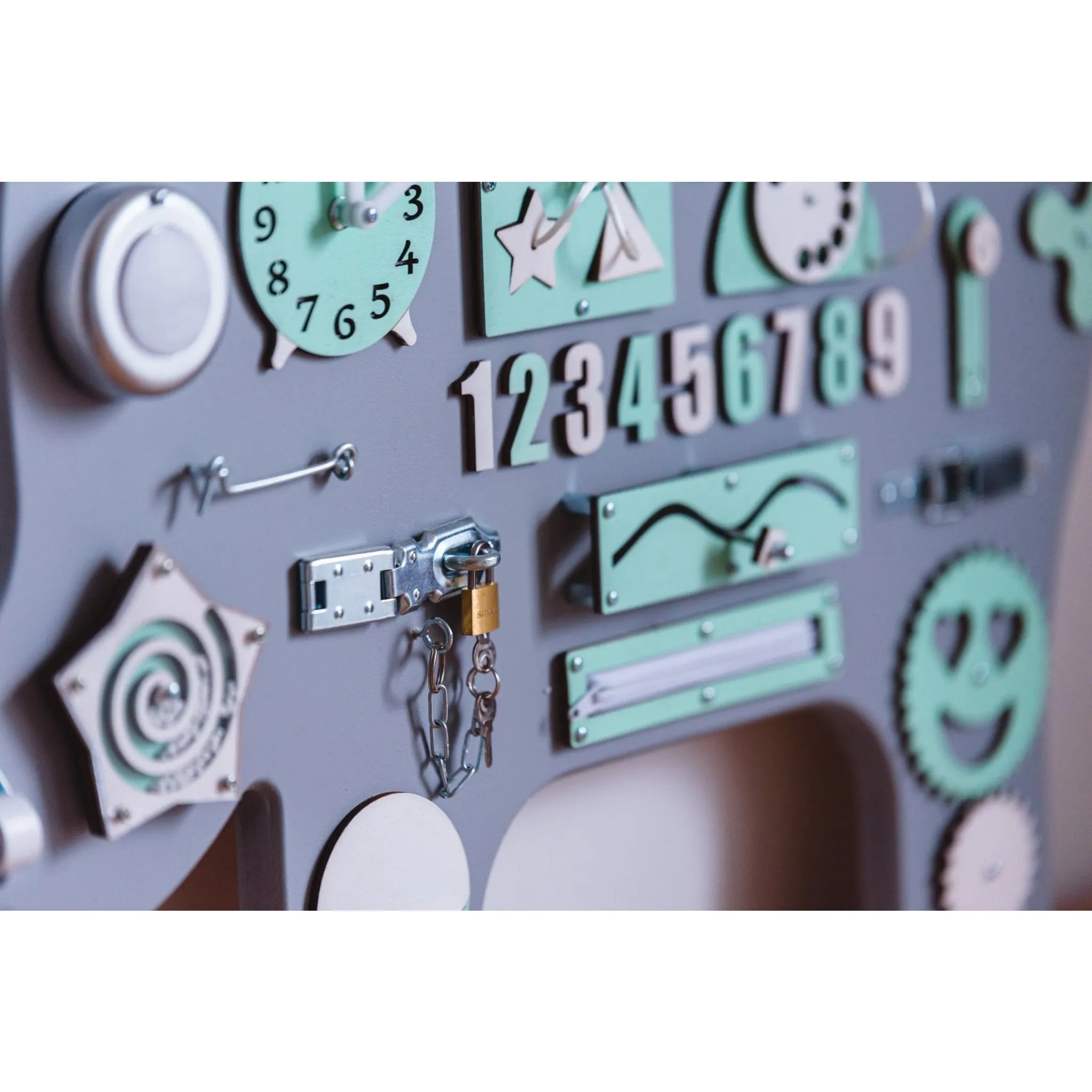 Montessori Wooden Board Elephant - Green - Unlimitedkids