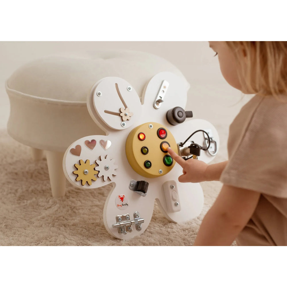 Montessori Blackboard - Daisy - Foxy Family