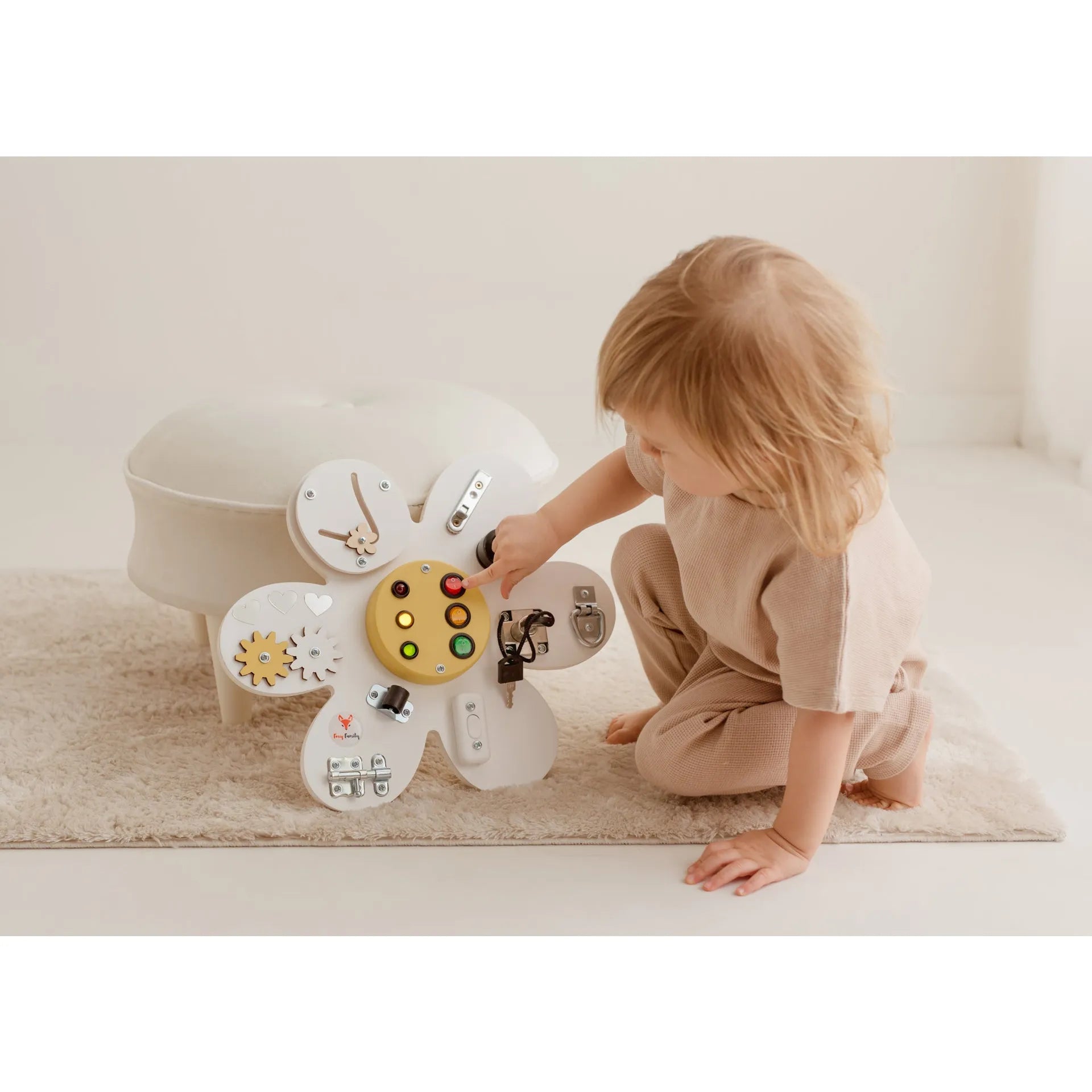 Montessori Blackboard - Daisy - Foxy Family