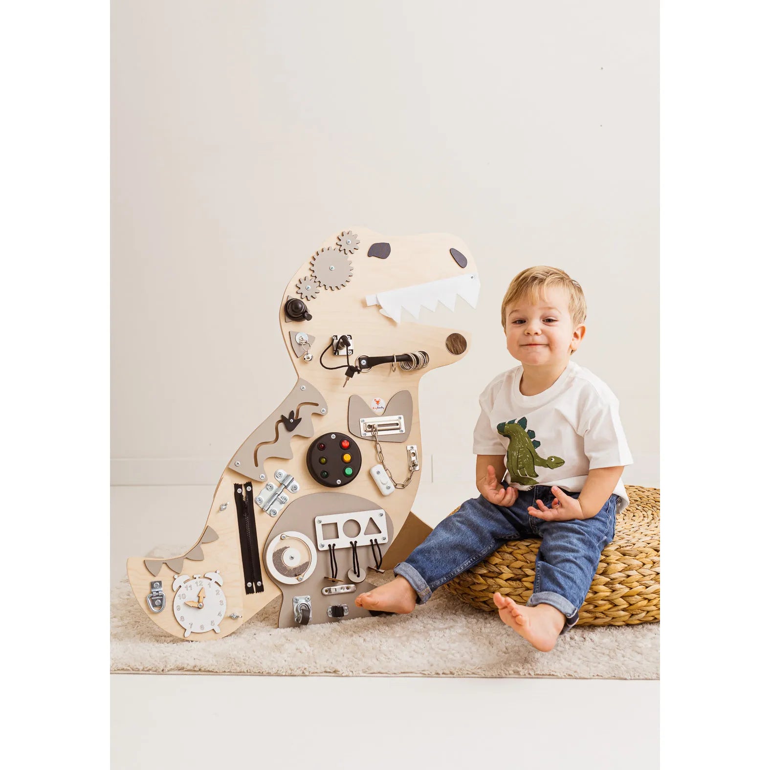 Montessori Board - Kosma Rex - Foxy Family