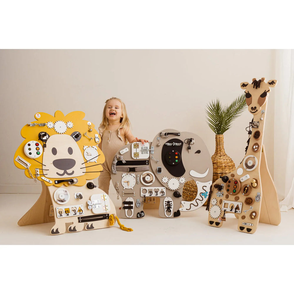 Montessori Tabuľa - Lev Edmund - Foxy Family