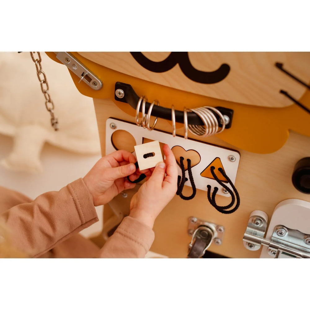 Montessori Blackboard - Lev Edmund - Foxy Family