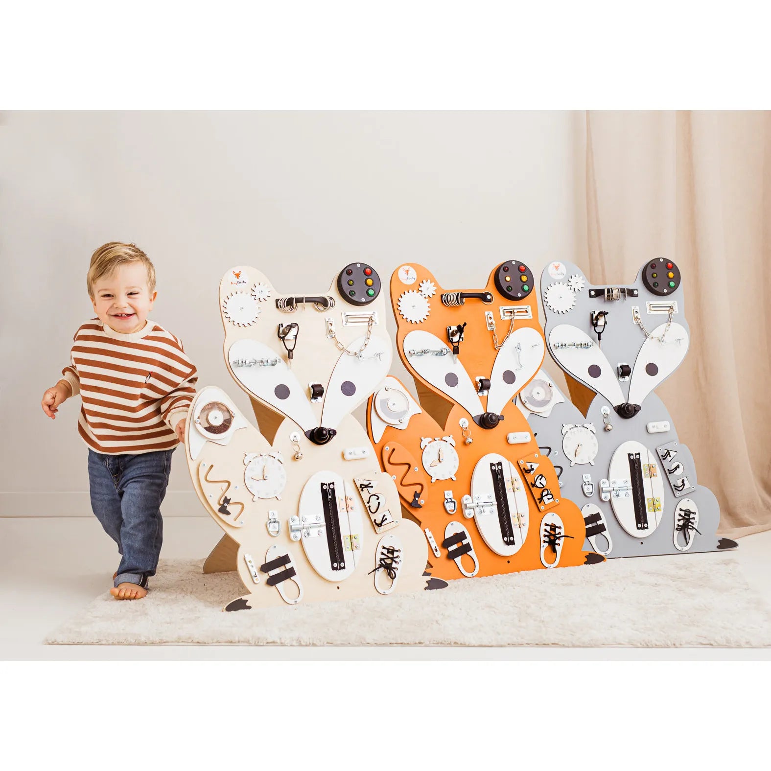 Tableau noir Montessori - Foxy Hubbie - Foxy Family