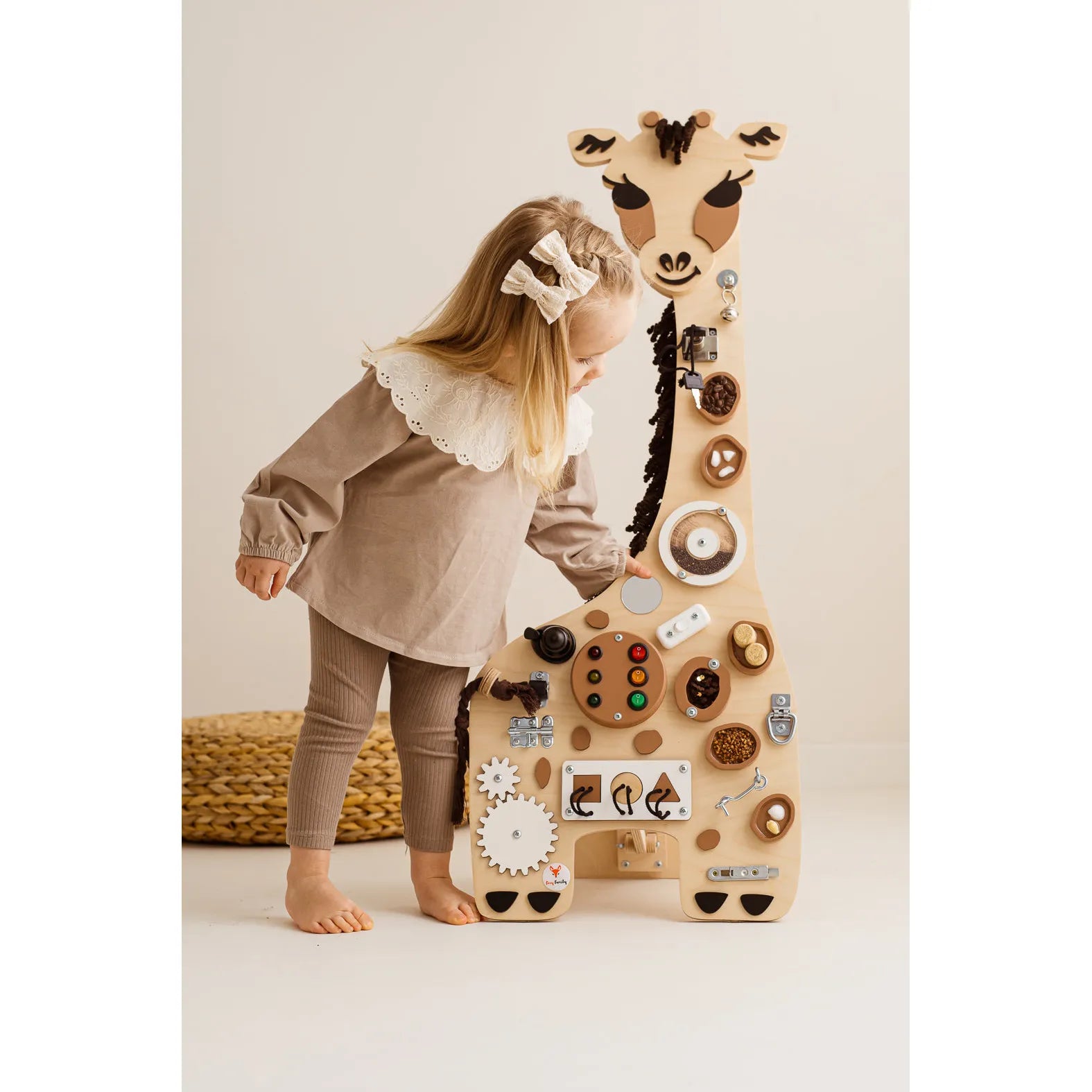 Montessori Blackboard - Franka the Giraffe - Foxy Family