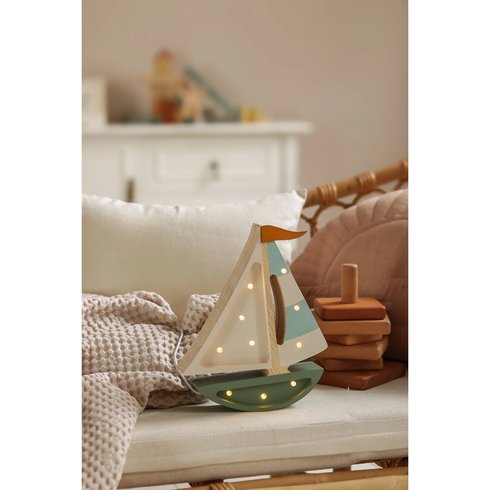 Plachetnica Lampa - Drevené Lampy - Little Lights