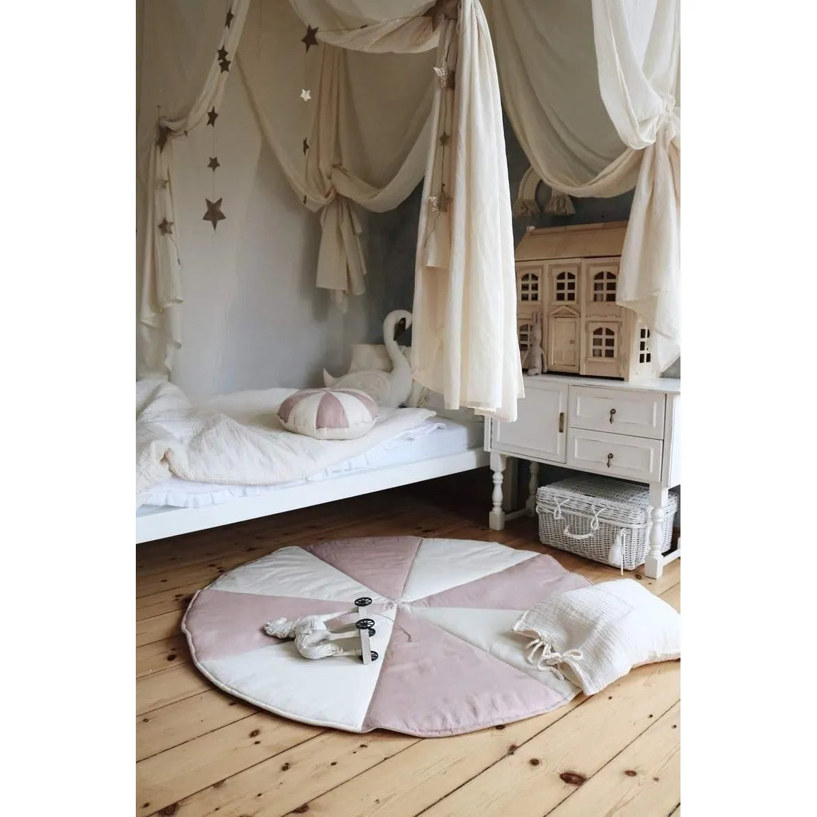 Powder Confectionery Round Patchwork Pad - Moi Mili - Pads