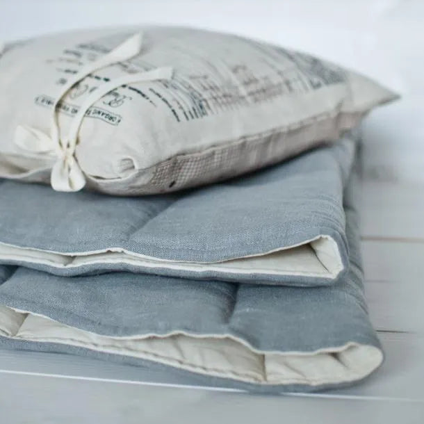 Tente tipi avec matelas - Pompons gris - Moi Mili