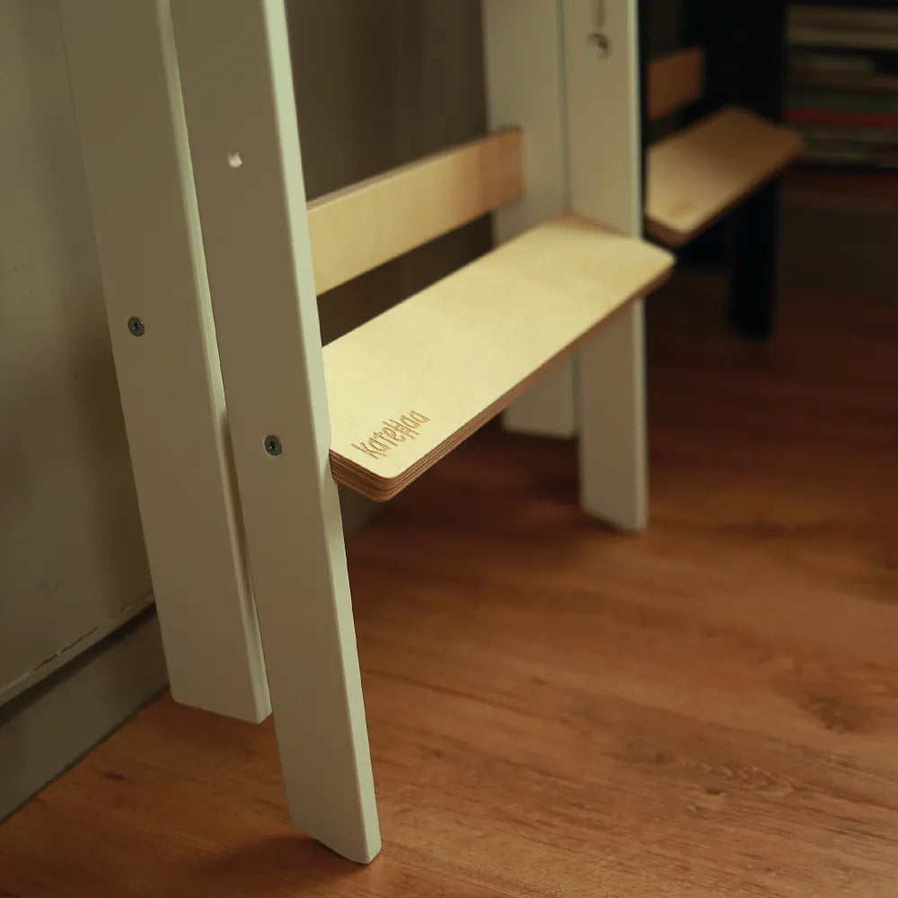 Teaching Tower Montessori - Katehaa - Towers