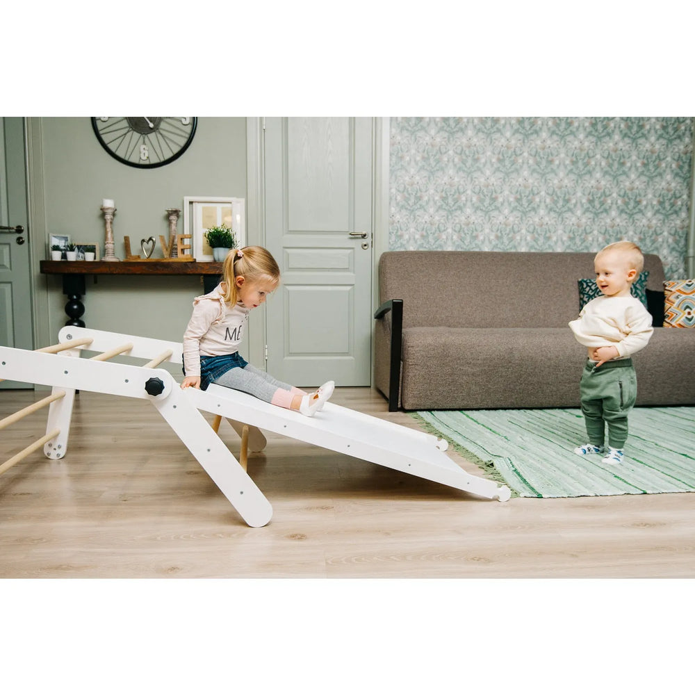 Montessori Triangle with Ramp - Family