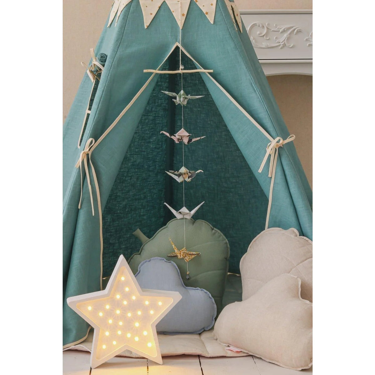 Teepee Stan s Girlandou - Zlatá Hviezda - Moi Mili