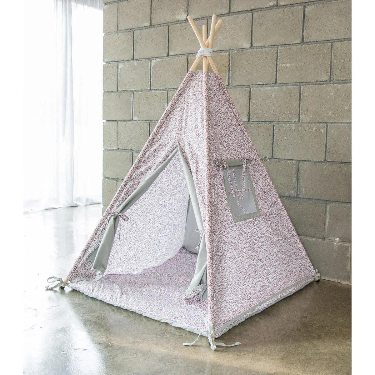 Teepee Stan - Kvety - Muzpony