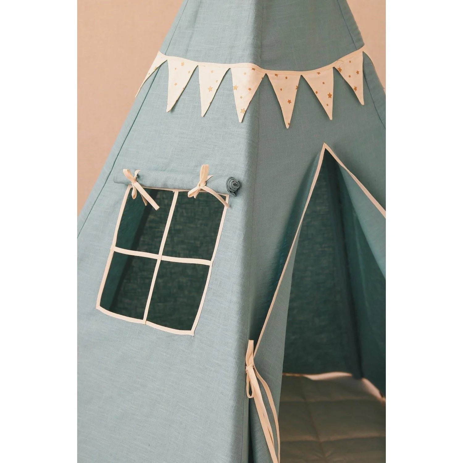 Teepee Stan so Súpravou Girlandy a Podložkou - Zlatá Hviezda - Moi Mili