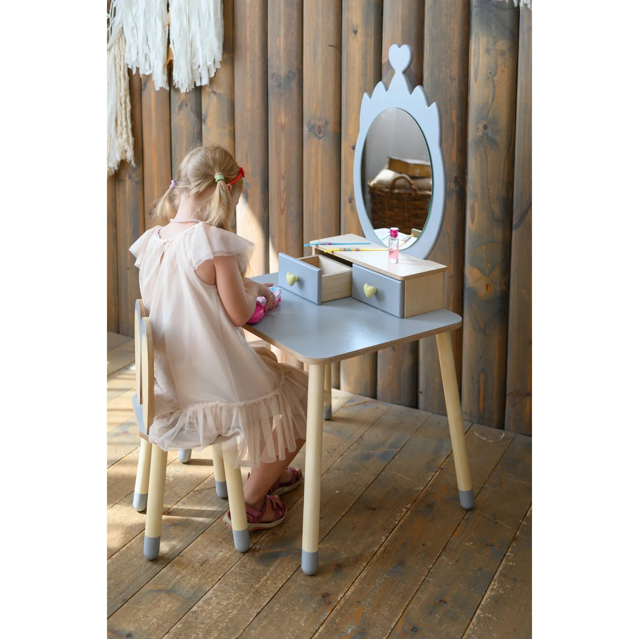 Princess Dressing Table - Crown - Montessori Mirror Set - Family