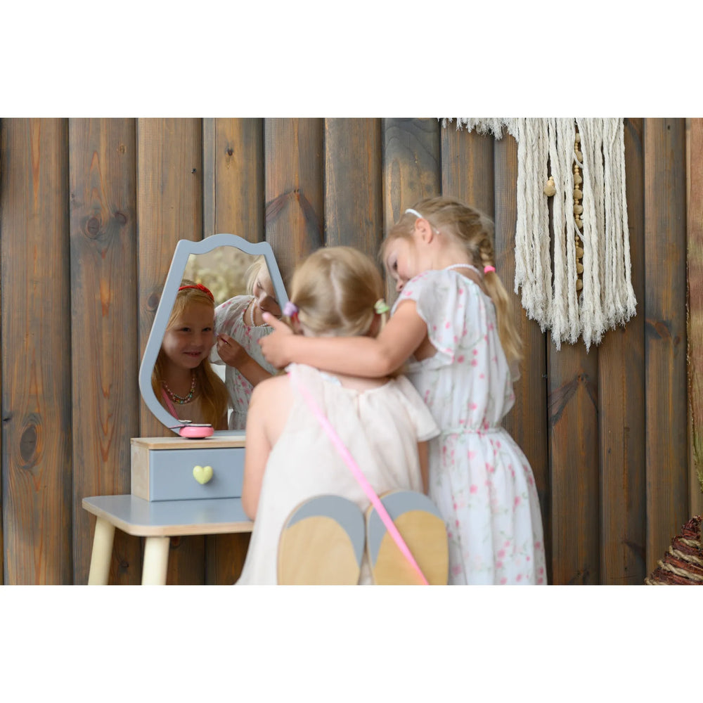 Princess Dressing Table - Tulip - Family