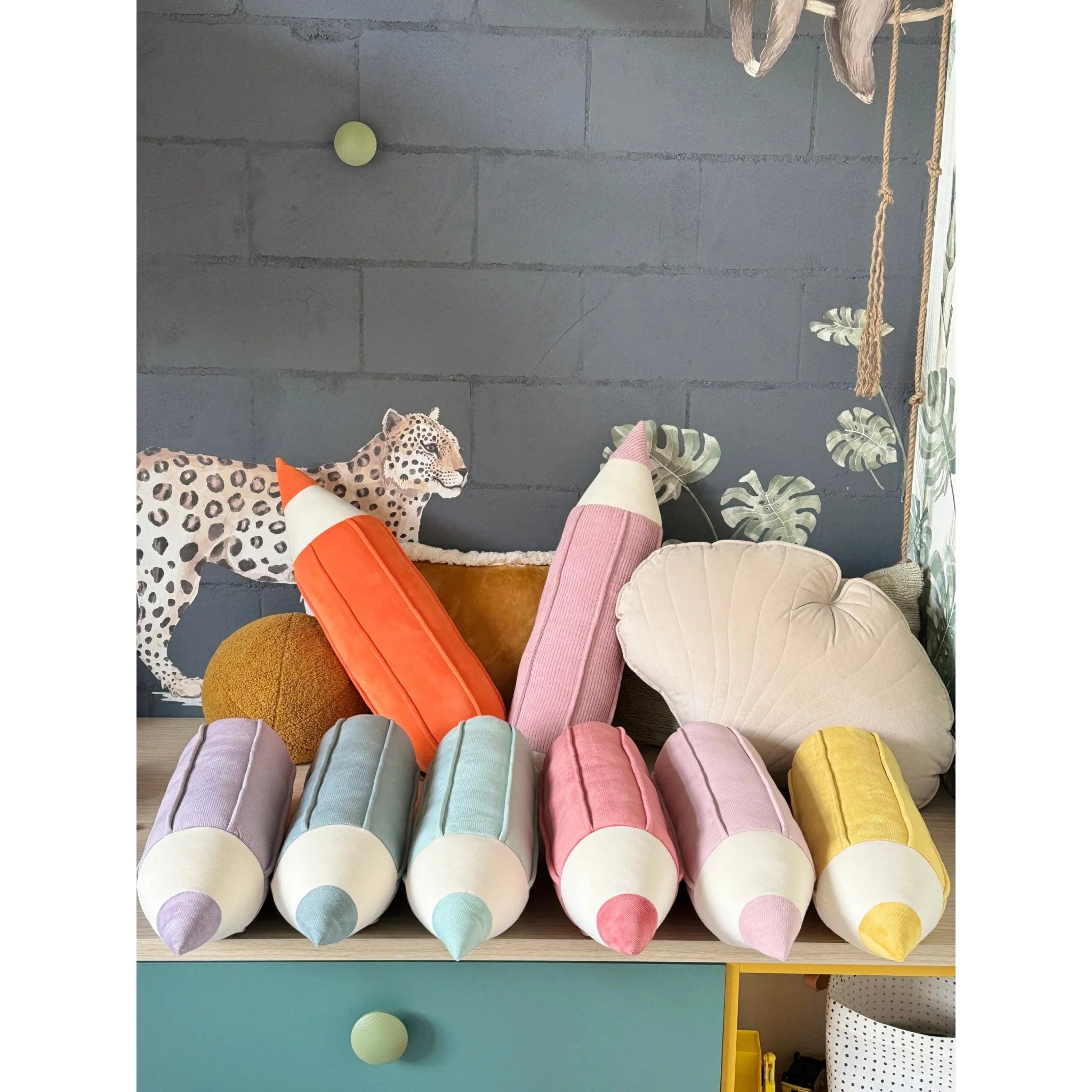 Pillow - Room decoration for Montessori students - Moi Mili