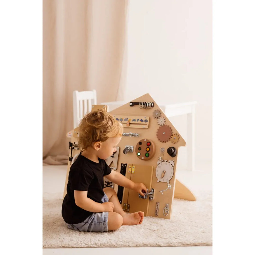 Xl Domček Manipulačná Tabuľa - Foxy Family