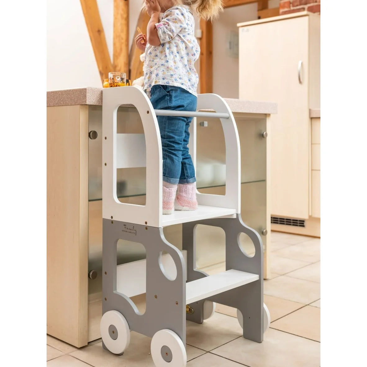 Zábavná Koliesková Učiaca Veža - Auto - Learning Tower - Family-scl