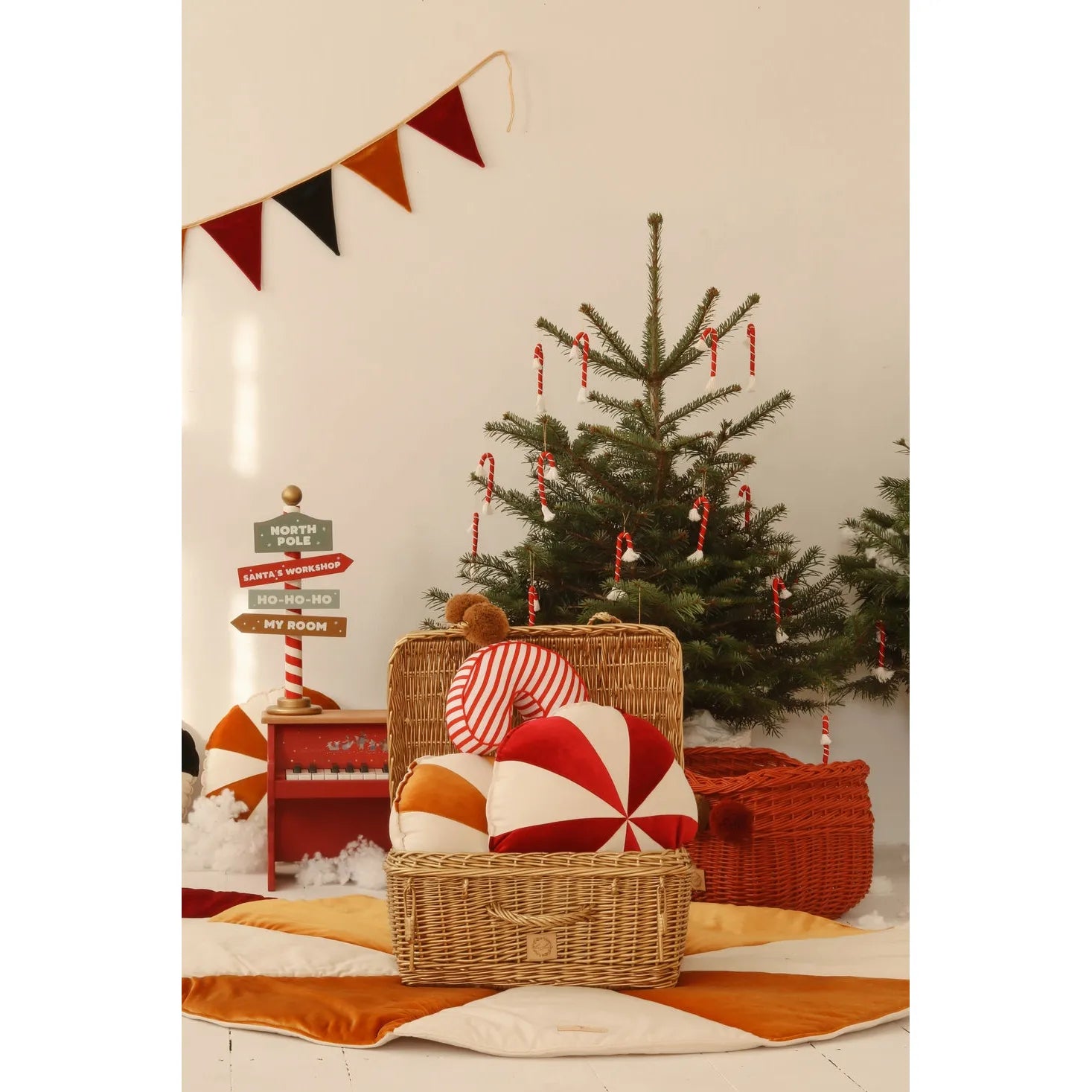 Gold Candy Christmas Round Patchwork Mat - Moi Mili - Mats