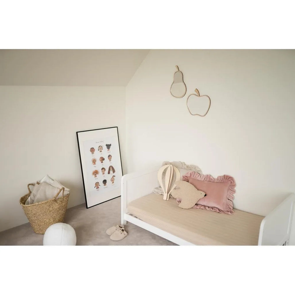 Apple Mirror - Safe Acrylic and Wooden Mirror for Kids - 30cmx30cm - Wall Decoration - Cut It Now