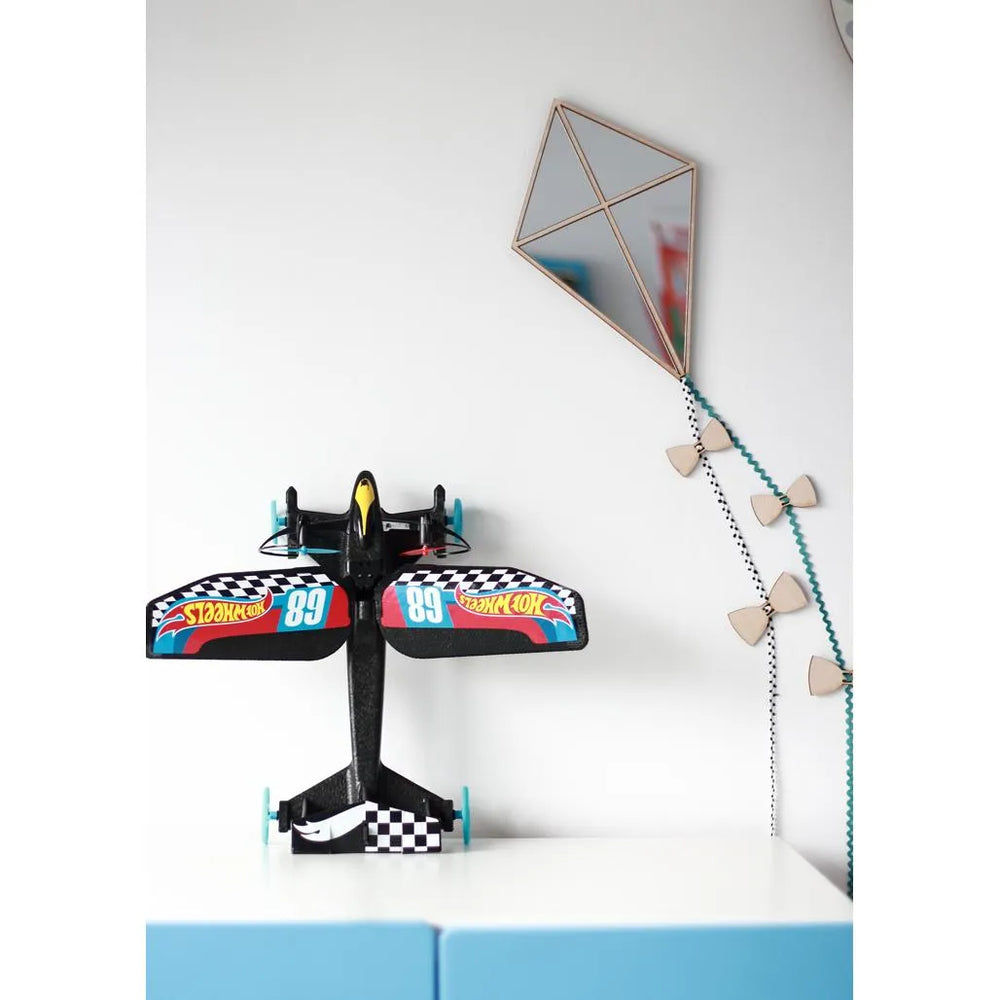 Kite Mirror - Safe Acrylic and Wooden Mirror for Kids - 32cmx21cm - Wall Decoration - Cut It Now