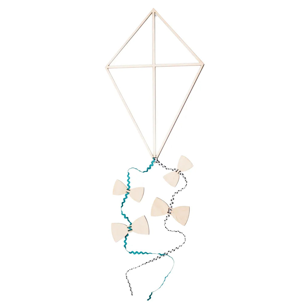 Kite Mirror - Safe Acrylic and Wooden Mirror for Kids - 32cmx21cm - Wall Decoration - Cut It Now