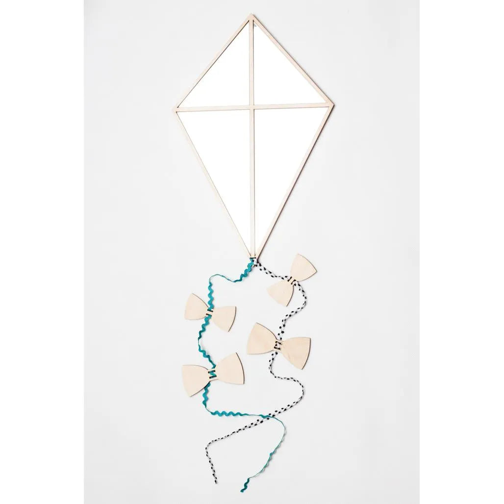 Kite Mirror - Safe Acrylic and Wooden Mirror for Kids - 32cmx21cm - Wall Decoration - Cut It Now