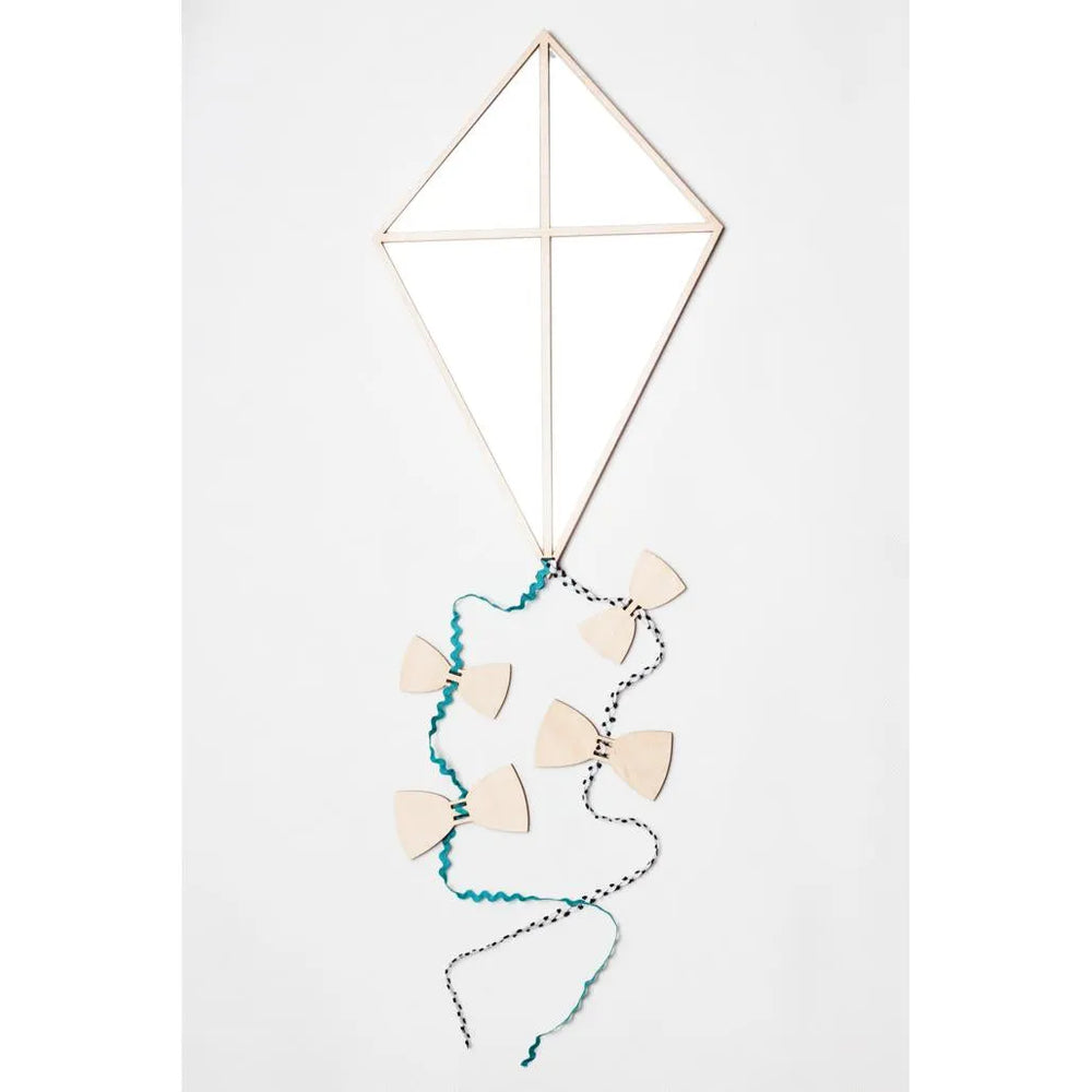 Kite Mirror - Safe Acrylic and Wooden Mirror for Kids - 32cmx21cm - Wall Decoration - Cut It Now