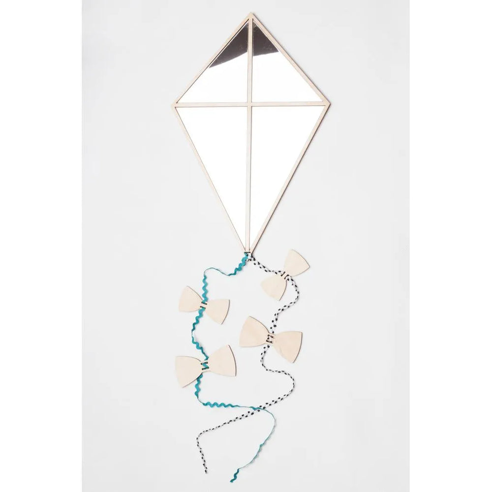 Kite Mirror - Safe Acrylic and Wooden Mirror for Kids - 32cmx21cm - Wall Decoration - Cut It Now