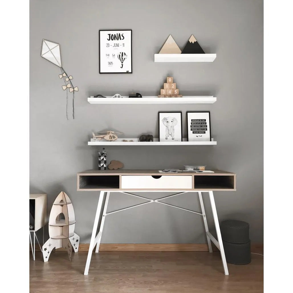 Kite Mirror - Safe Acrylic and Wooden Mirror for Kids - 32cmx21cm - Wall Decoration - Cut It Now